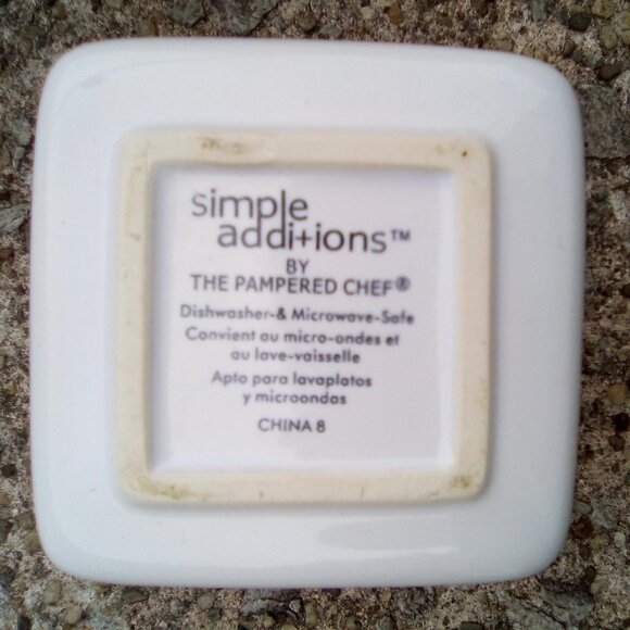 Pampered Chef Simple Additions Serve Ware with Caddy - Picture 2 of 3